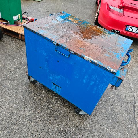 Annonsebilde
