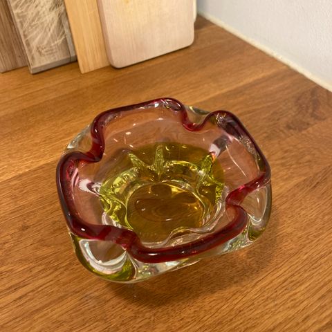 Annonsebilde