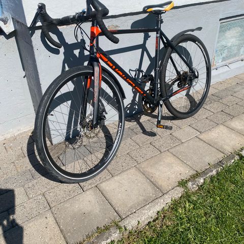 Annonsebilde