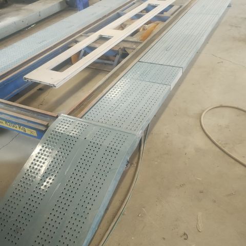 Annonsebilde