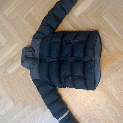 Annonsebilde