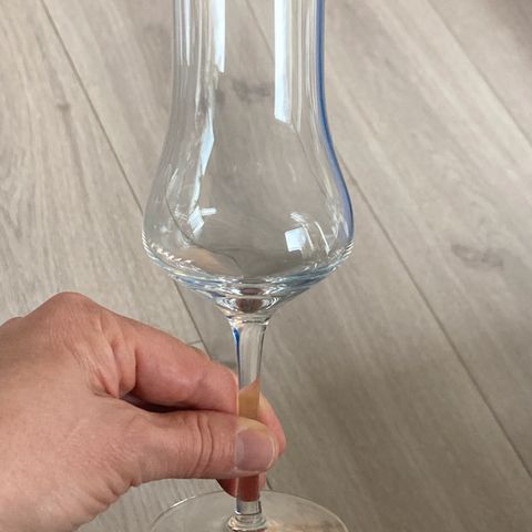 Annonsebilde