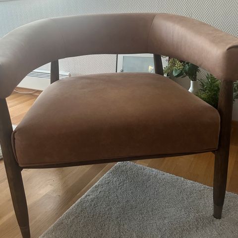 Annonsebilde