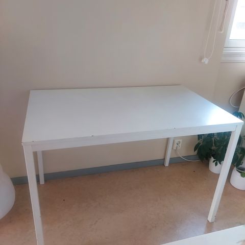 Annonsebilde
