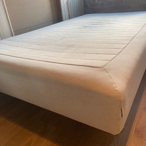 Annonsebilde