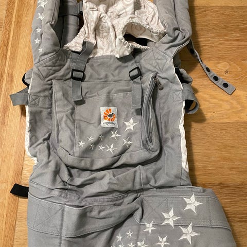 ⁸ERGOBABY Original Galaxy Grey FINN-torget