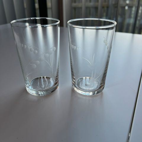 Annonsebilde