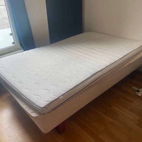 Annonsebilde