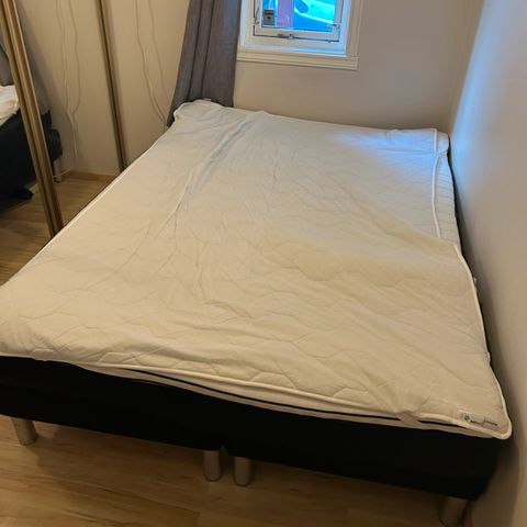 Annonsebilde