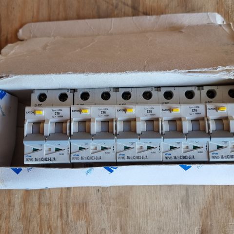 Annonsebilde