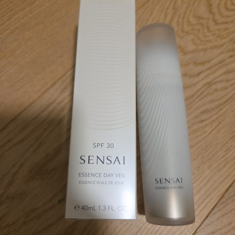 Sensai Essence Day Veil ansiktskrem SPF 30 40 ml | FINN-torget