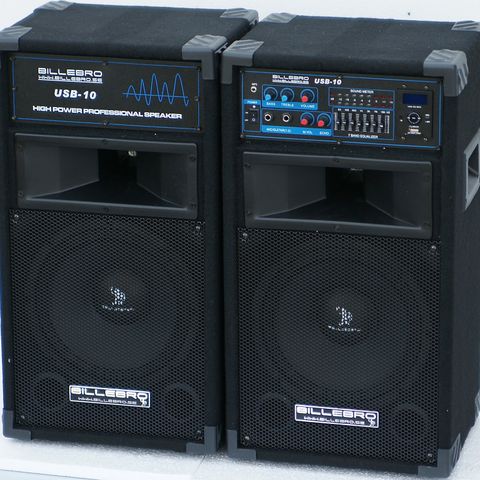 Komplett Dj Pa selges | FINN.no 2 trådløse mikrofoner, 2 høyttalere 2x400W, USB spillere