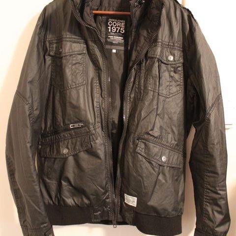 Skinn jakke topman | FINN.no Topman jakke str. L | FINN.no