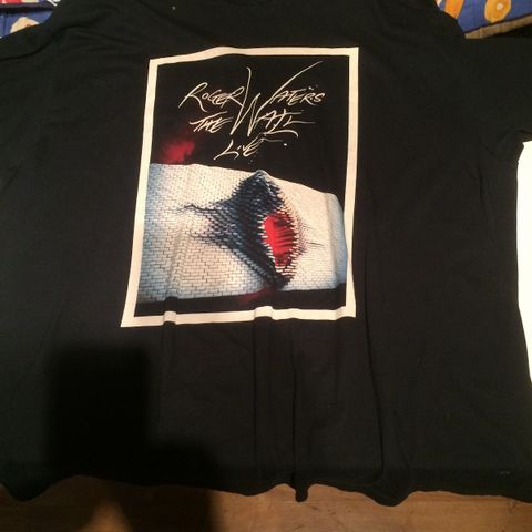 Off white t skjorte | FINN.no Nye T Trøyer og T skjorter med MUSIKER BILDER, + AM.C AR