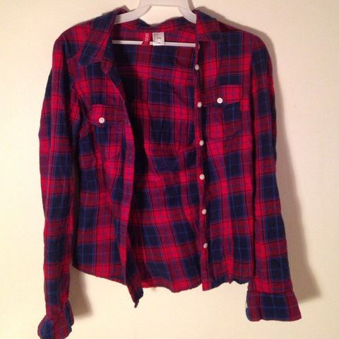 Stilig rutete Hollister bluse skjorte størrelse S som Stilig rutete Hollister bluse skjorte størrelse S som