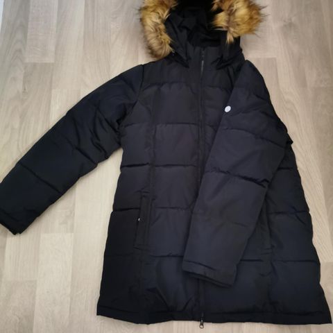 Aspen down parkas | FINN.no Aspen Down svart dunjakkeparkas | FINN.no