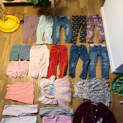Denim jakke + sommer kjole, jente, ZARA, NY, str. 104 116 Denim jakke + sommer kjole, jente, ZARA, NY, str. 104 116