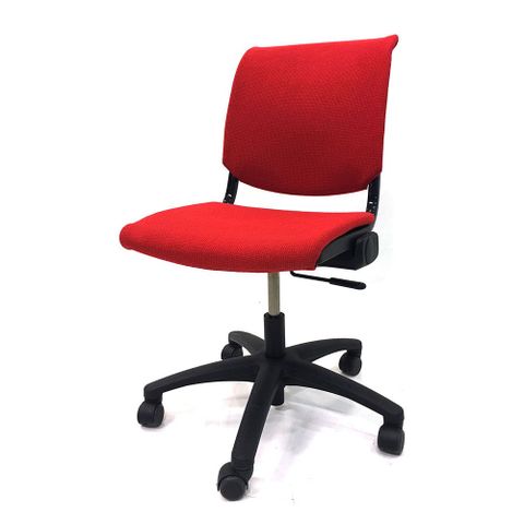 12 stk Vitra DSR besøksstol i rødt, Design: Charles & Ray 12 stk Vitra DSR besøksstol i rødt, Design: Charles & Ray