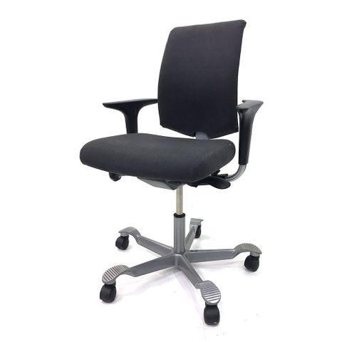 RH Logic XL 400 Kontorstol Elite Komfort Med Nakkestøtte Og RH Logic XL 400 Kontorstol Elite Med Nakkestøtte Og Armlene
