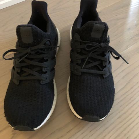 NYE semskede sorte platform sneakers sko 38 | FINN.no NYE semskede sorte platform sneakers sko 38 | FINN.no