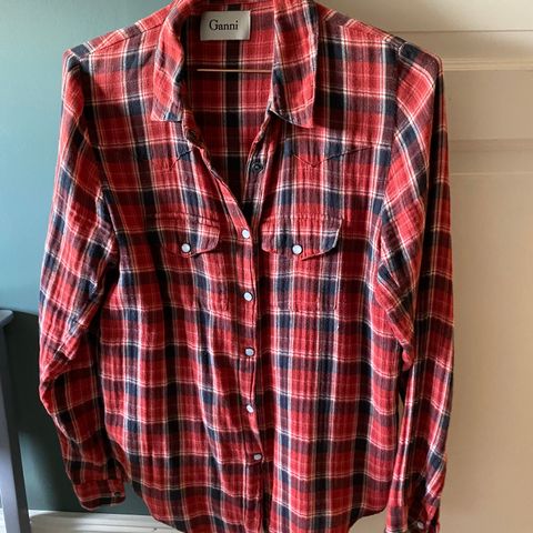 Stilig rutete Hollister bluse skjorte størrelse S som Stilig rutete Hollister bluse skjorte størrelse S som