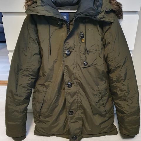 Ny Lee Cooper Jakke selges | FINN.no Ny Lee Cooper Jakke selges | FINN.no