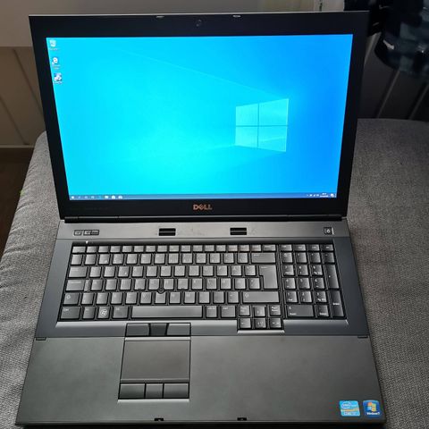 Dell Latitude E4300 bærbar PC | FINN.no Dell Latitude E4300 bærbar PC | FINN.no