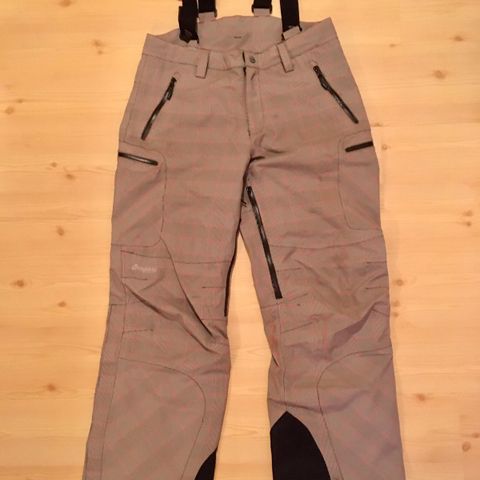Turbukse Camo stretch Str L Dame | FINN.no Turbukse Camo stretch Str L Dame | FINN.no