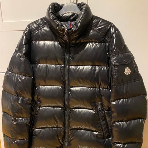 Vintage Moncler Jakke selges herre size 3 | FINN.no Vintage Moncler Jakke selges herre size 3 | FINN.no