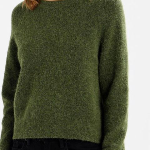 Helt ny grønn genser i angora fra American Vintage Helt ny grønn genser i angora fra American Vintage