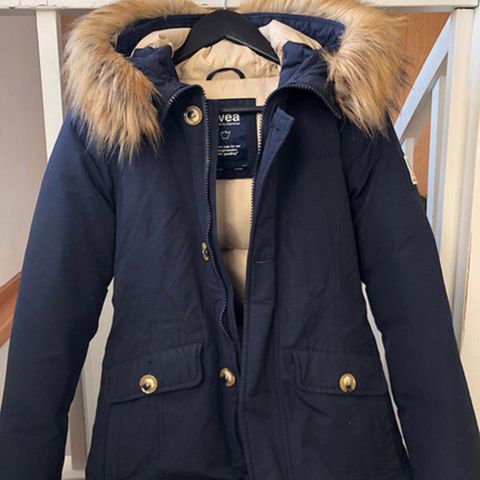 Pent brukt Svea Miss Smith dunjakke str xs | FINN.no Pent brukt Svea Miss Smith dunjakke str xs | FINN.no