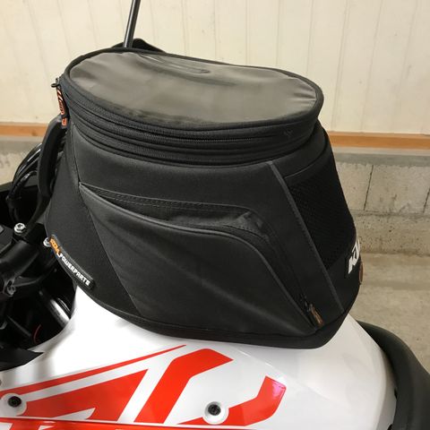 Ducati performance tank veske | FINN.no Ducati performance tank veske | FINN.no
