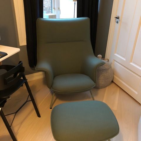 19 stk Hay About a chair AAC10 konferansestol i grønt stoff 19 stk Hay About a chair AAC10 konferansestol i grønt stoff