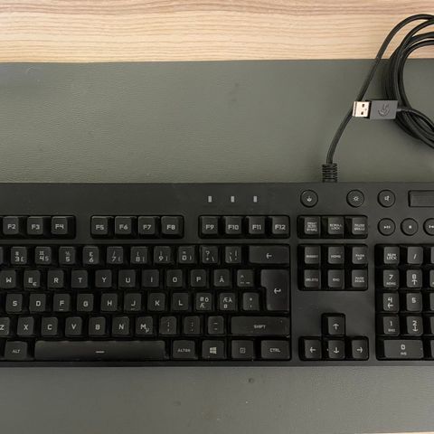 Tandberg Display TDV 5010 | FINN.no Tandberg Display TDV 5010 | FINN.no