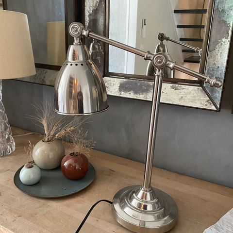 Chinon bordlampe fra Home and Cottage | FINN.no Chinon bordlampe Home & Cottage