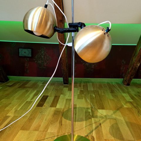Hersdal Retro lampe pris til fredag 16.10.20 | FINN.no Hersdal Retro lampe pris til fredag 16.10.20 | FINN.no