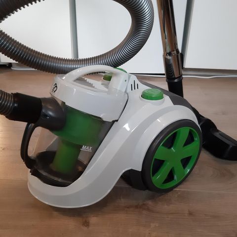 Støvsuger 1400 W selges | FINN.no Støvsuger 1400 W selges | FINN.no