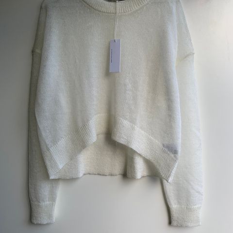 Helt ny grønn genser i angora fra American Vintage Helt ny grønn genser i angora fra American Vintage