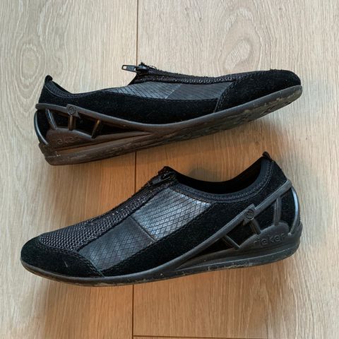 Gråe Palladium sko | FINN.no Gråe Palladium sko | FINN.no