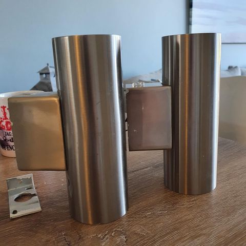 Pendel produsert av Hans Agne Jakobsson, designet av Hans Agne Jakobsson, Design Thorsten Orrling lampa i koppar