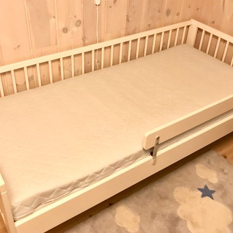 IKEA Sultan Lade barneseng 70x160 med tilbehør | FINN.no Ikea Sultan Lade barneseng 70 x 160 cm | FINN.no