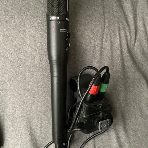 AKG C5 VOCAL Condenser Mikrofon & Mogami Gold Studio AKG C5 VOCAL Condenser Mikrofon & Mogami Gold Studio