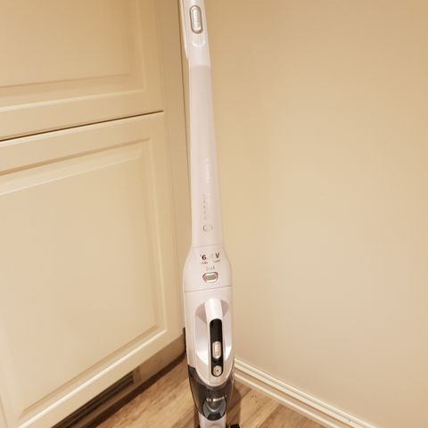 Helt ny Bissell Pet Pro Vaskende støvsuger 2 in 1 (120V Helt ny Bissell Pet Pro Vaskende støvsuger 2 in 1 (120V