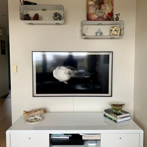 HVIT Ikea Bestå TVMedia benk mUppleva, vippe dørerskuffer HVIT Ikea Bestå TVMedia benk mUppleva, vippe dørerskuffer