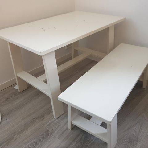 Ikea Gulliver barnemøbler bord og 4 stoler | FINN.no Ikea Gulliver barnemøbler bord og 4 stoler | FINN.no