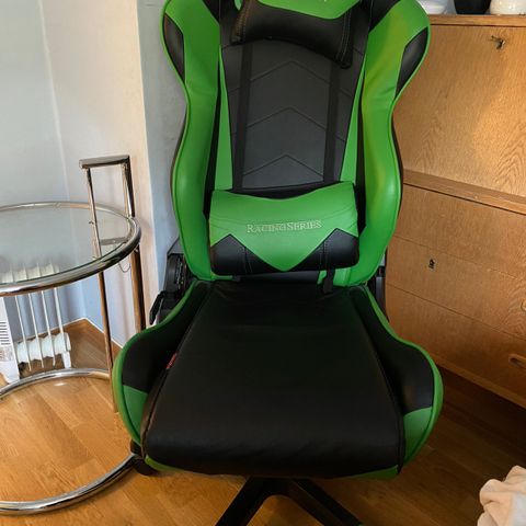 Gamingstol kontorstol meget bekvem mange innstillinger Gamingstol kontorstol meget bekvem mange innstillinger
