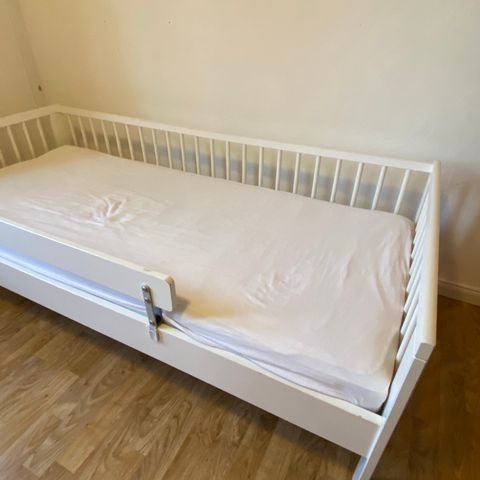 IKEA Sultan Lade barneseng 70x160 med tilbehør | FINN.no Ikea Sultan Lade barneseng 70 x 160 cm | FINN.no