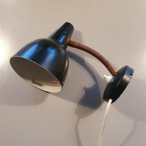Pendel lampe ledning fra Habitat rød helt ny | FINN.no Kjempekule Original Barn Light Electrics lamper | FINN.no