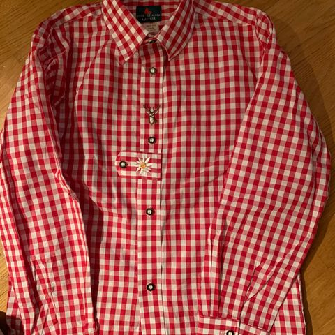 Eton slim fit skjorte størrelse medium | FINN.no Eton slim fit skjorte størrelse medium | FINN.no