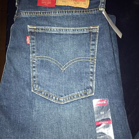Kul Vintage bukse fra 80 tallet. Str Medium.Selges 190kr Kul Vintage bukse fra 80 tallet. Str Medium.Selges 190kr